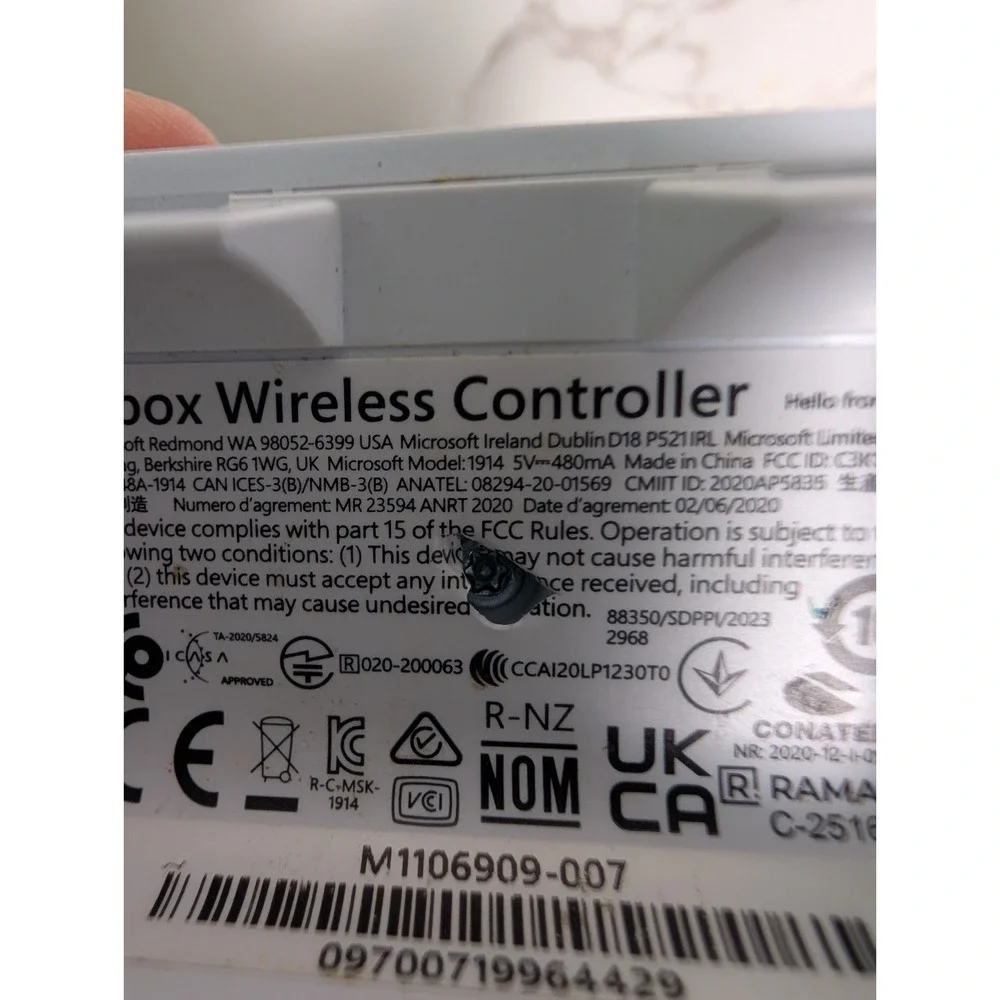 Microsoft Wireless Controller for Xbox Series X/S Model (1914)- Robot White